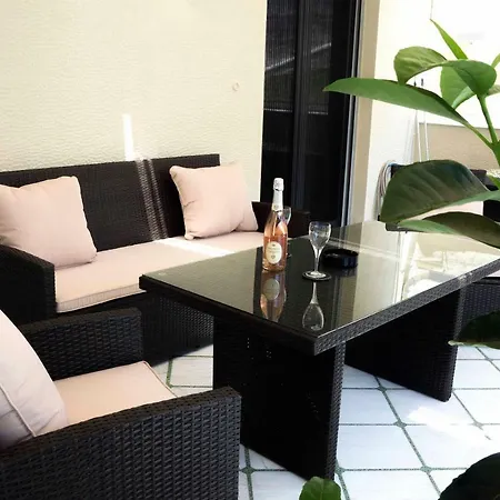 Apartment Jacuzzi Athens